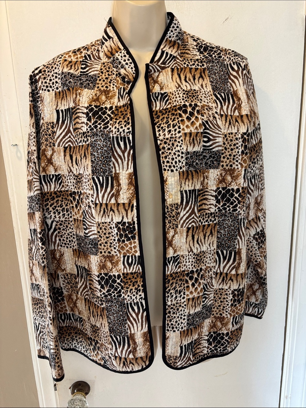 Alfred Dunner 14 quilted open front jacket animal prints 26-411